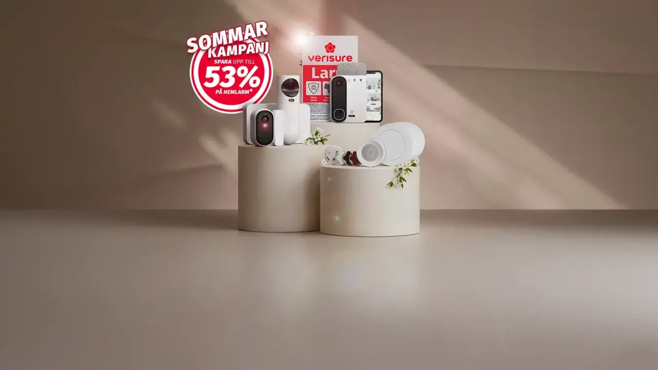 Sommarkampanj med upp till 53% rabatt på hemlarm. Verisure brandvarnare och andra säkerhetsprodukter visas.